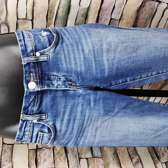 Blank NYC Skinny Jeans - Picture 5 of 10